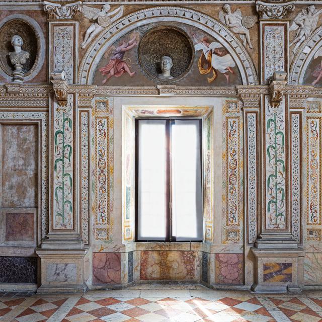 Galleria dei Mesi: quarta campata meridionale