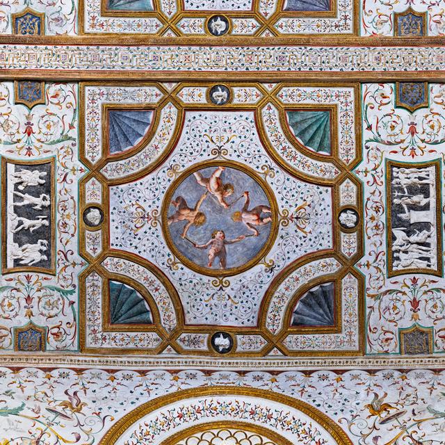 Galleria dei Mesi: sesta volta da est