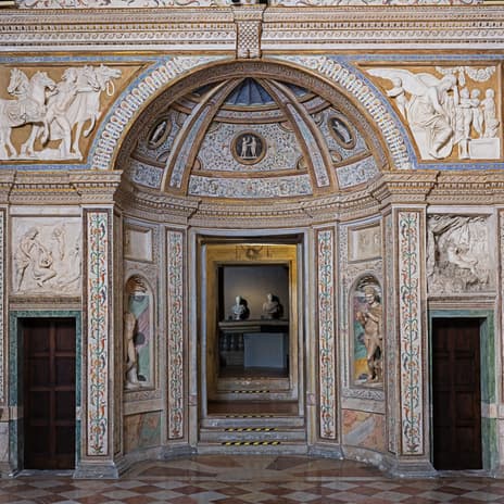 Galleria dei Mesi: la testata occidentale