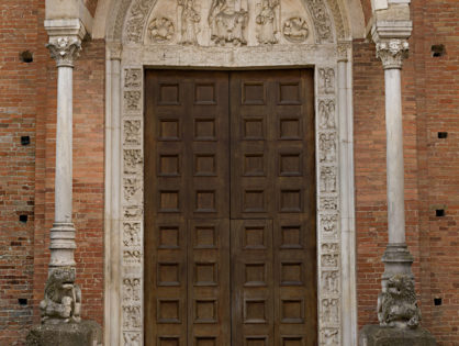 <span>Gigapixel ART</span> <br> Il protiro dell’Abbazia di Nonantola