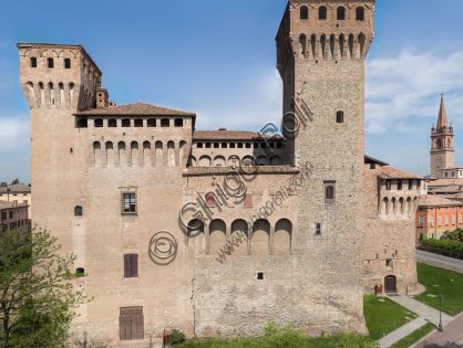 <span>Gigapixel ART</span> <br> Veduta della Rocca di Vignola